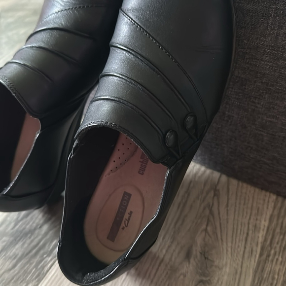 Clarks Collection Carly dream Black‎ button Loafers Slip-On women's size 7 - Picture 3 of 14